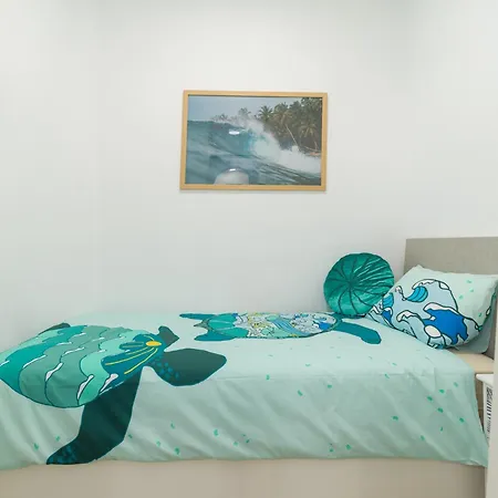 Urban Surf Getaway In Palmas Hébergement de vacances