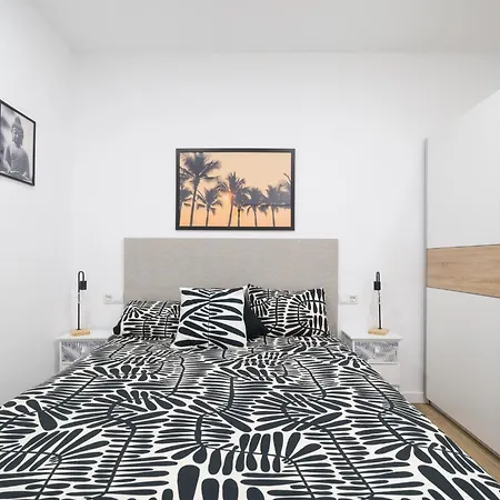 Urban Surf Getaway In Palmas Hébergement de vacances