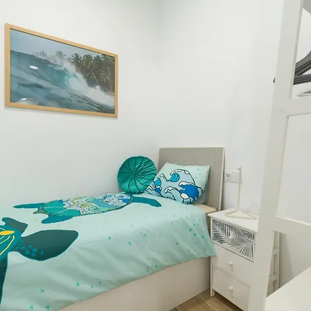 Urban Surf Getaway In Palmas Vakantiehuis Las Palmas