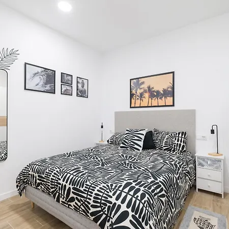 Urban Surf Getaway In Palmas Vakantiehuis *